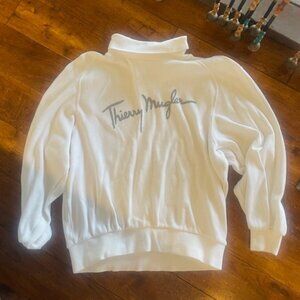 COLLECTORS VINTAGE THIERRY MUGLER Bat-wing Sweater